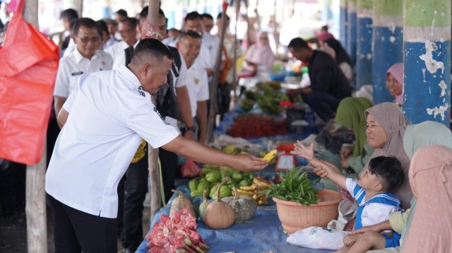 Bupati Monadi Resmikan Pasar Harian Kabupaten Kerinci Di Pasar Baru Siulak