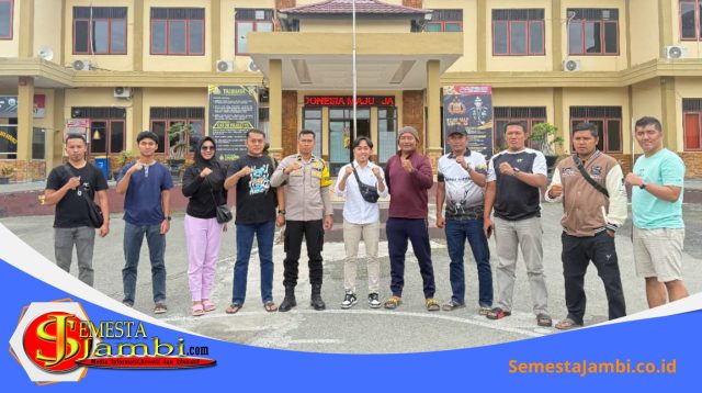 Foto Bersama Kontingen Pjsi Sungai Penuh Sebelum Keberangkatan Ke Kejurda