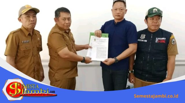 Petugas Dlh Sarolangun Melakukan Pengawasan Lingkungan Di Lokasi Pt Samudera Mahkota Mas