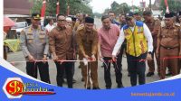 Bupati Sarolangun Resmikan Jalan Lima Desa Di Kecamatan Pelawan Bersama Dpr Ri Komisi V