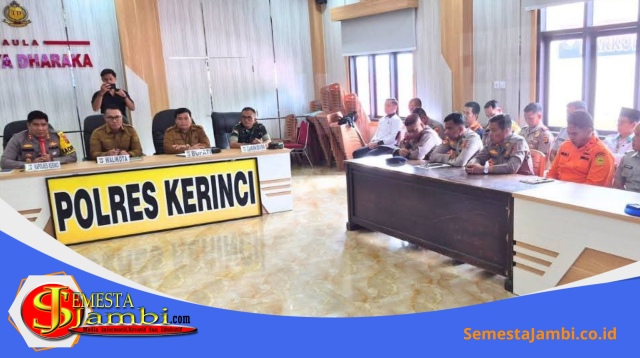 Wali Kota Sungai Penuh Alfin Mengikuti Rakor Operasi Ketupat 2026 Di Polres Kerinci