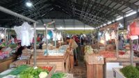 Aktivitas Jual Beli Sembako Di Pasar Jambi 2026 1