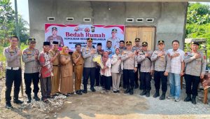 Kapolres Srlngun Resmikan Bedah Rumah