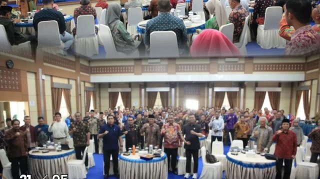 Ketua Dprd Sungai Penuh Hutri Randa Menghadiri Diskusi Rabuan Roadshow Tag Provinsi Jambi Di Aula Kantor Wali Kota Sungai Penuh