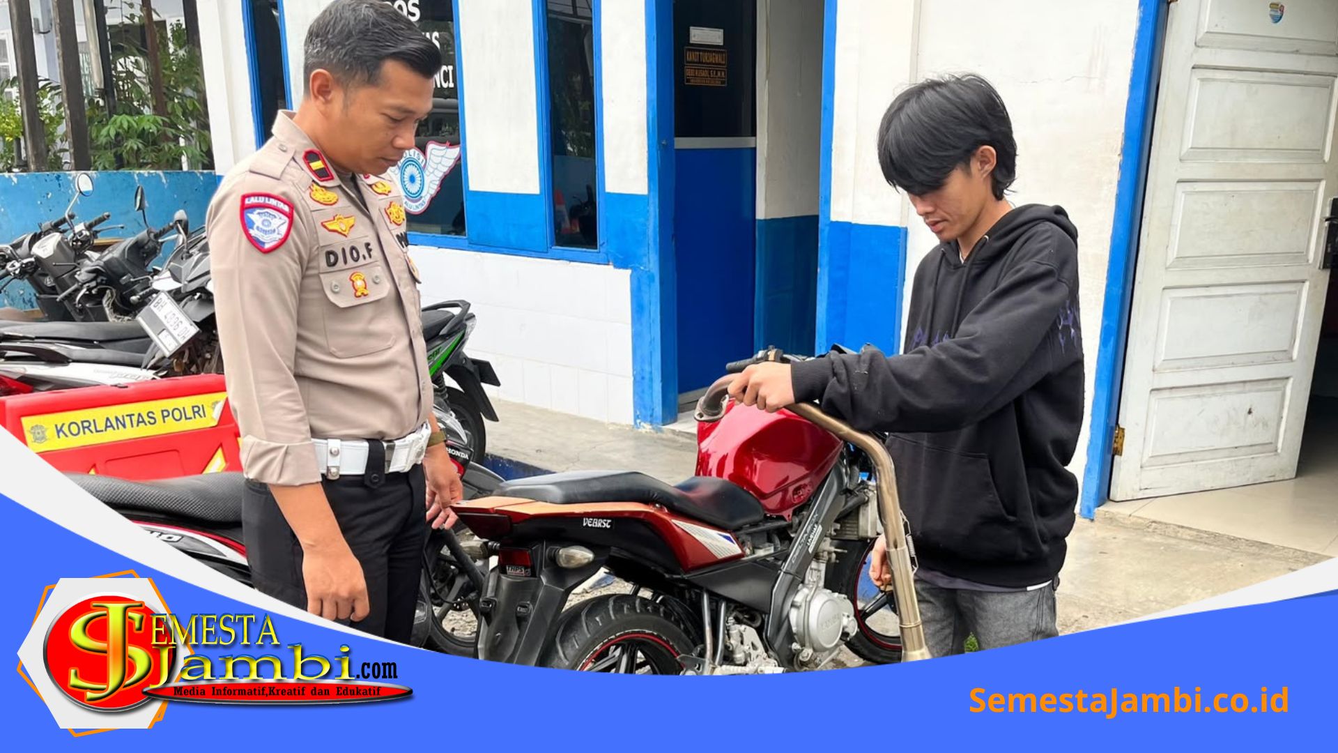 Petugas Satlantas Polres Kerinci Menindak Pengendara Sepeda Motor Berknalpot Brong
